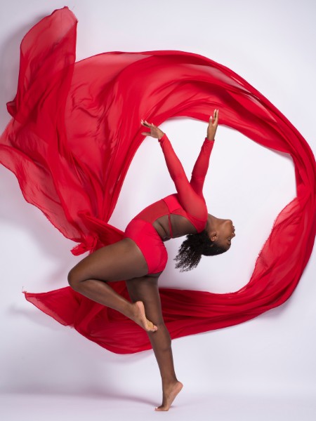 Lyrical contemporary dance classes